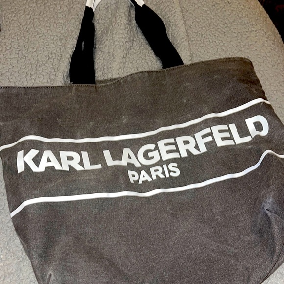 Karl Lagerfeld Handbags - Karl Lagerfeld Paris destroyed tote bag!